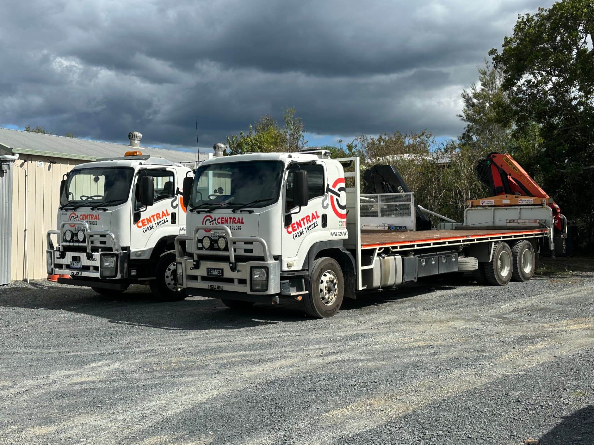 Central Crane Trucks hiab truck hire Brisbane crane trucks with Palfinger truck-mounted cranes